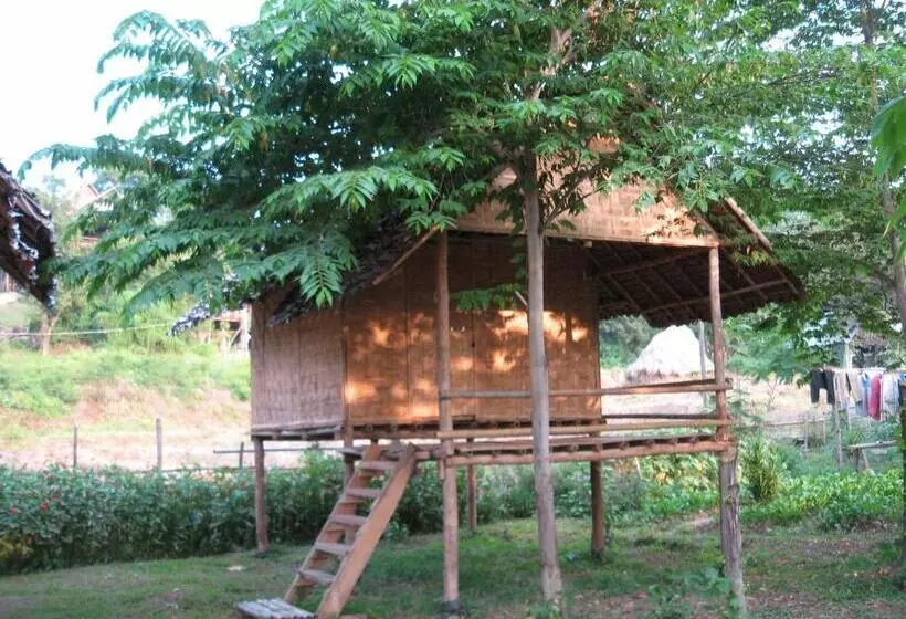 Majatalo Twin Hut
