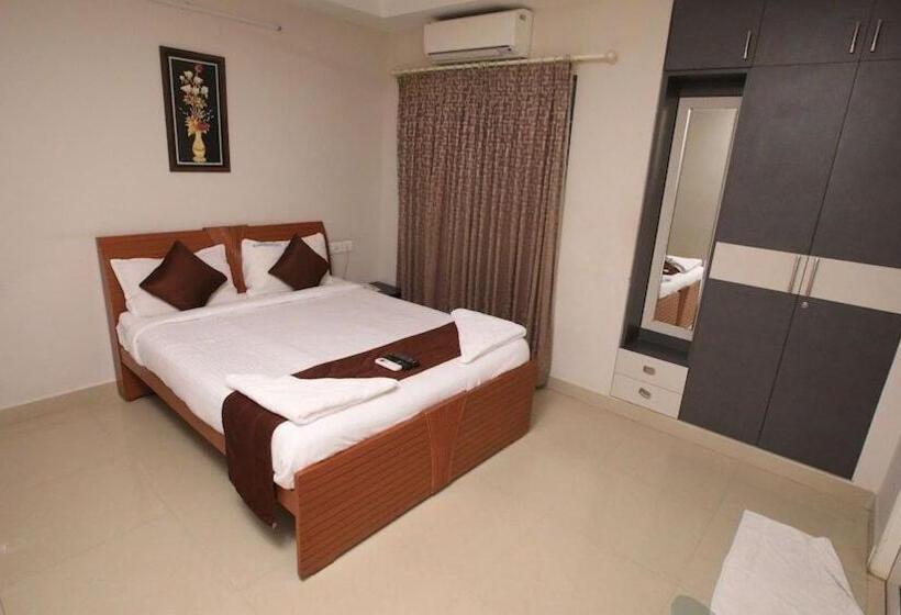 R Hotels Rithikha Inn Porur
