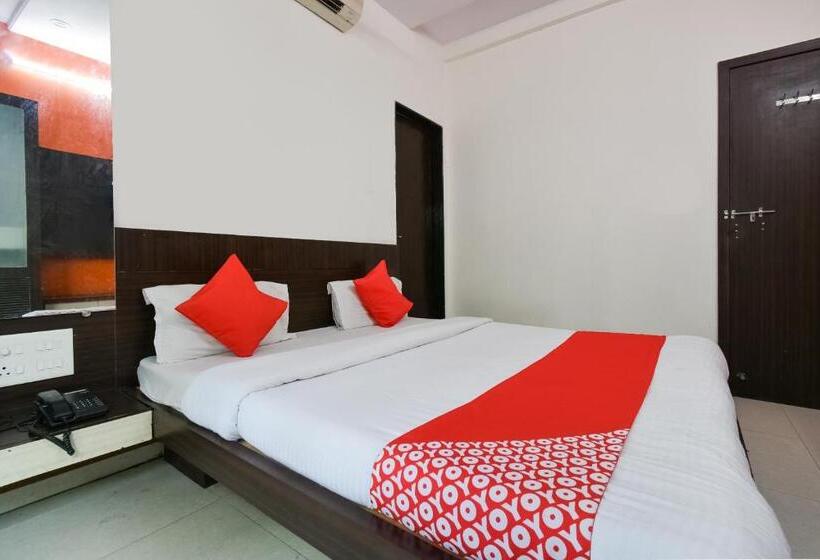 Flagship Hotel Sai Suman Palace