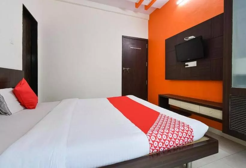 Flagship Hotel Sai Suman Palace