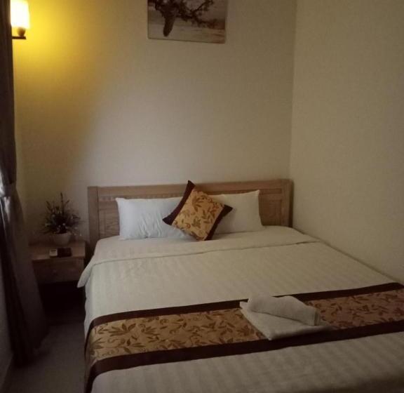 هتل Khách Sạn Trọng Tín