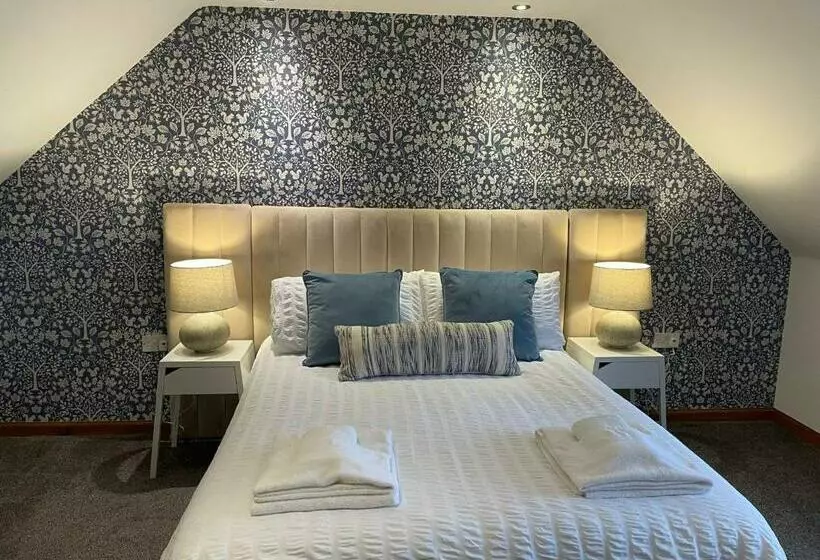 Hotelli The Square Kintore