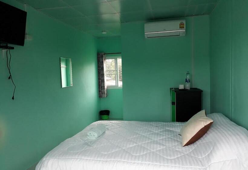 Pensió Baan Wang Kaew