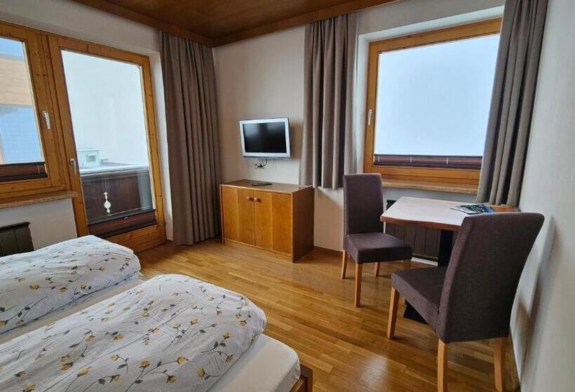 بنسيون Berggasthaus Steinerkogl