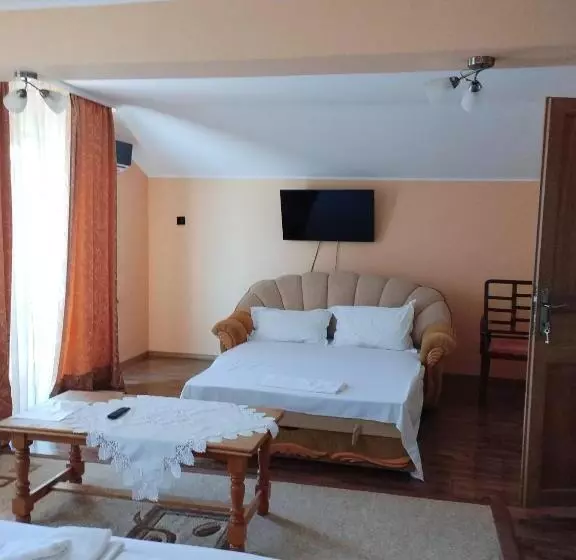 پانسیون Vila   Creta
