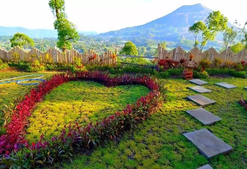 Majatalo Volcano Lake View