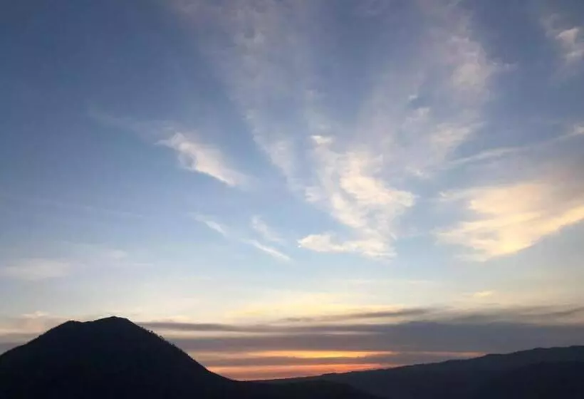 Majatalo Volcano Lake View