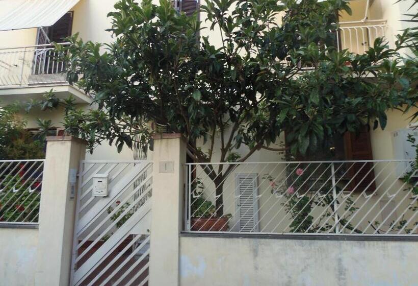 مبيت وإفطار Affittacamere Il Parco