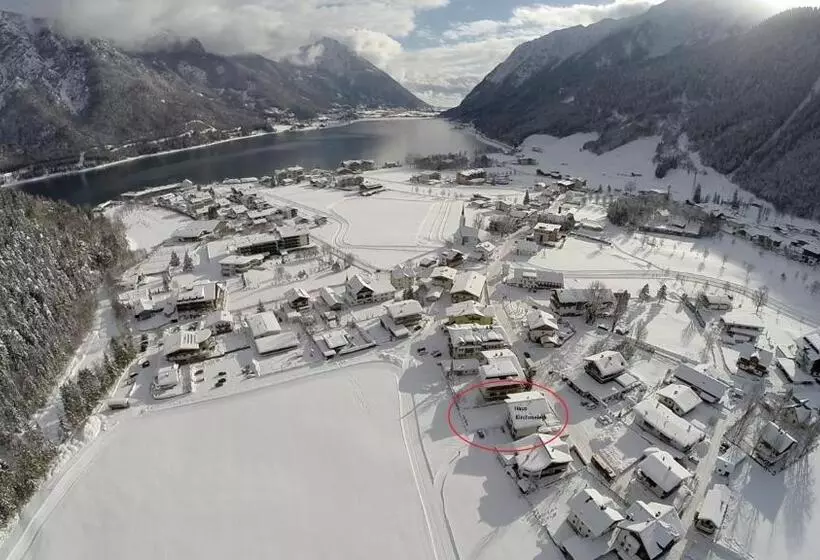 Aamiaismajoitus (B&B) Haus Kirchmaier