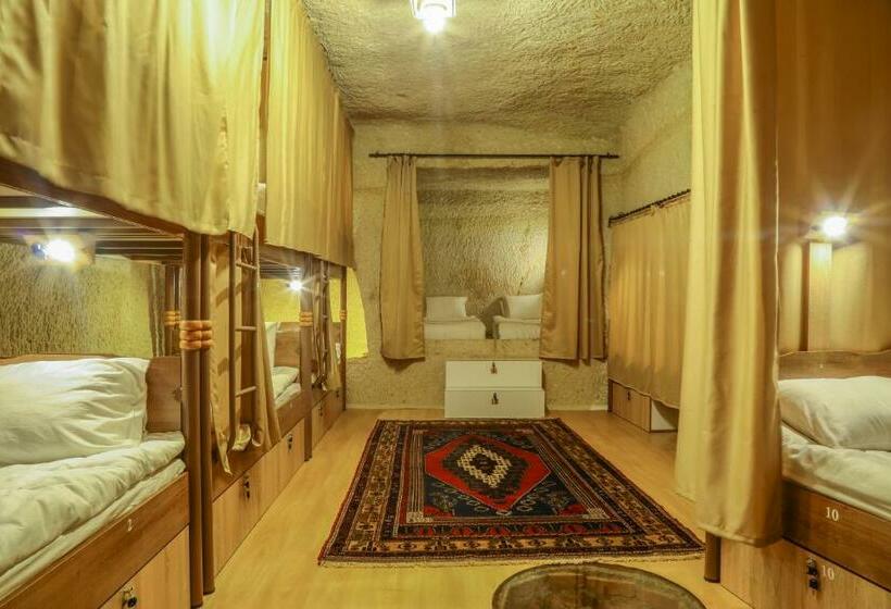 Homestay Cave Hostel