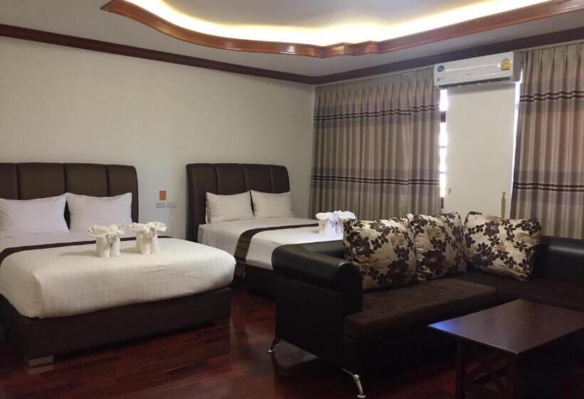 בית מלון כפרי Nakhone Champa