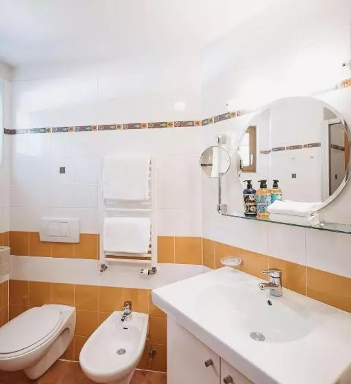 Nancy S Holiday Homes Dolomites