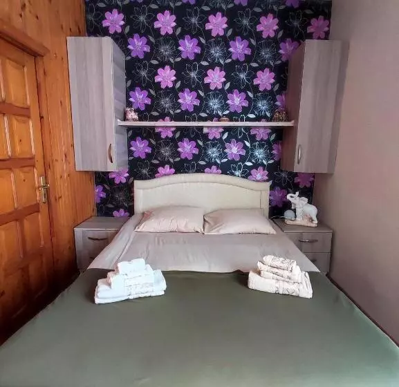 پانسیون Kobuleti Guest House