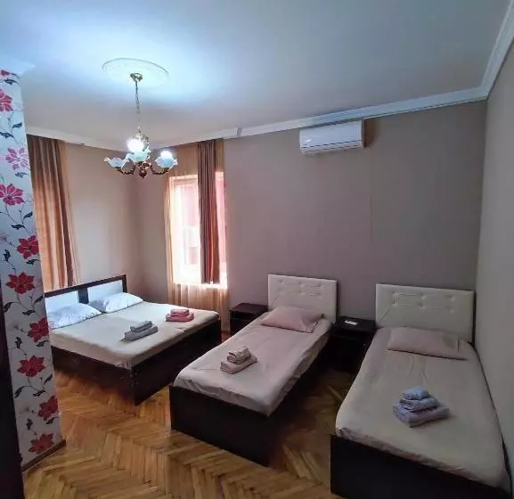 پانسیون Kobuleti Guest House