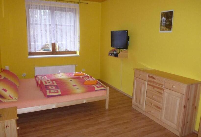 膳宿费 Penzion Hakl