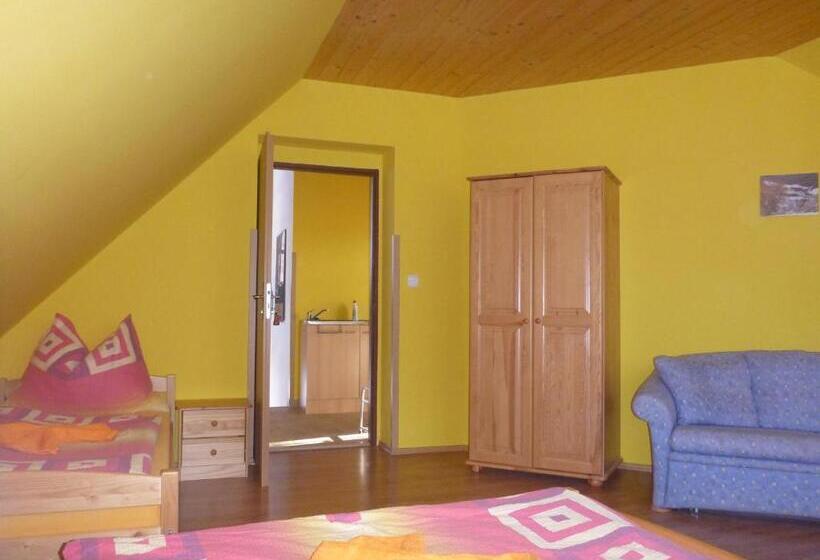 膳宿费 Penzion Hakl