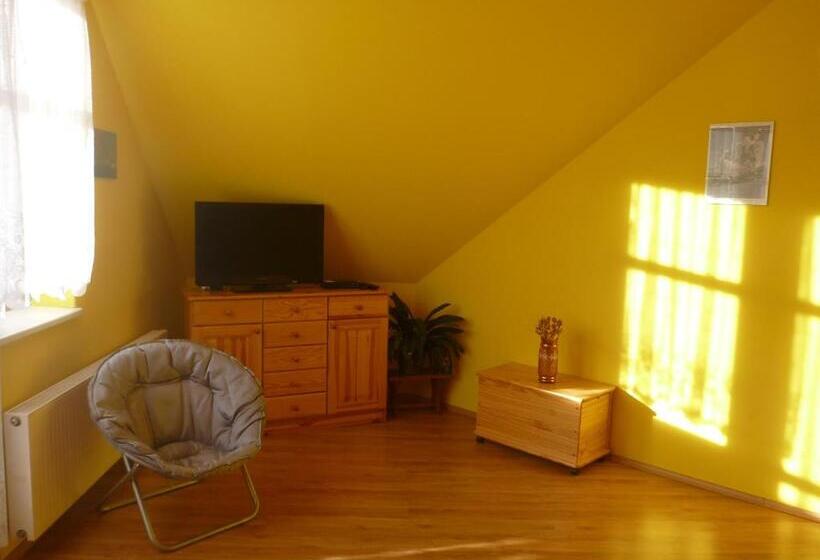 膳宿费 Penzion Hakl