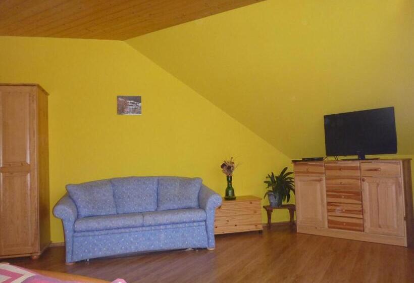 膳宿费 Penzion Hakl