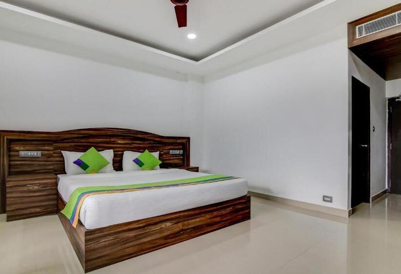 Misty Garden Resorts