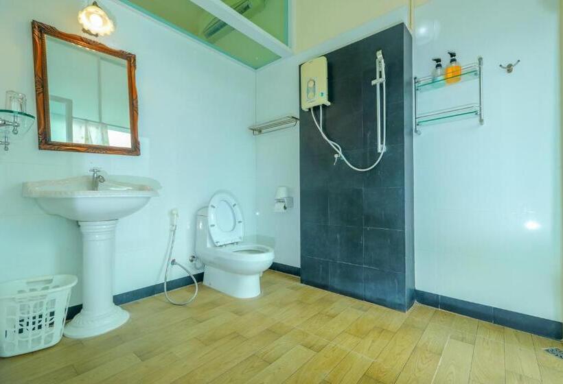 Yoko River Kwai Resort