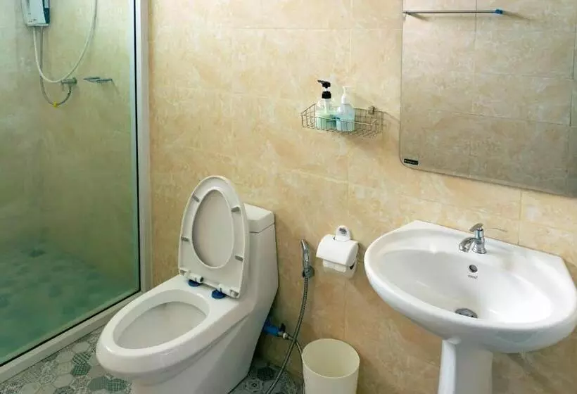 Yoko River Kwai Resort