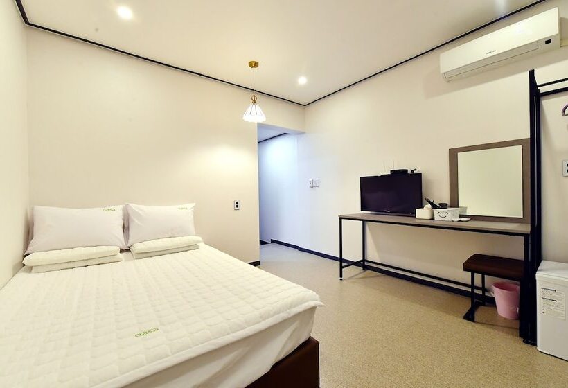 Hospedaria Casa Mini