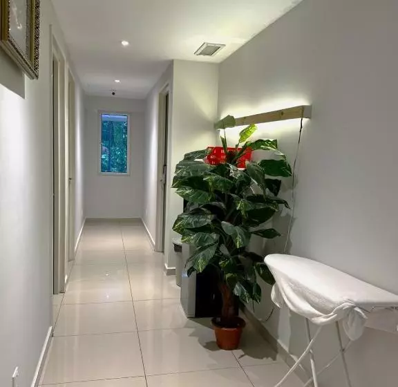 De Uptown Hotel @ Ss2