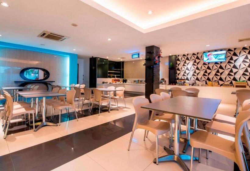 Отель 88 Mangga Besar Raya 120 Jakarta By Wh