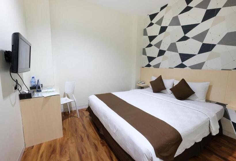 Отель 88 Mangga Besar Raya 120 Jakarta By Wh