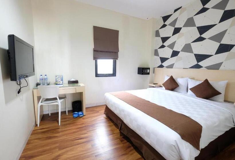 Отель 88 Mangga Besar Raya 120 Jakarta By Wh