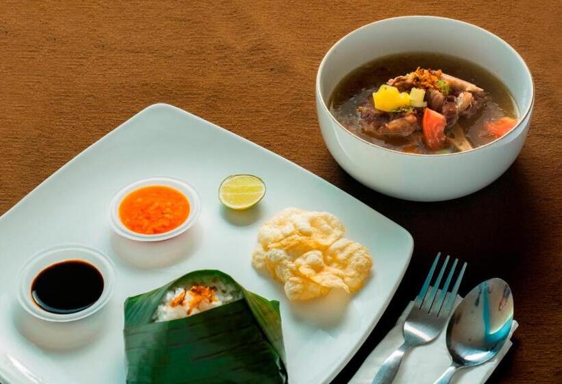 Отель 88 Mangga Besar Raya 120 Jakarta By Wh