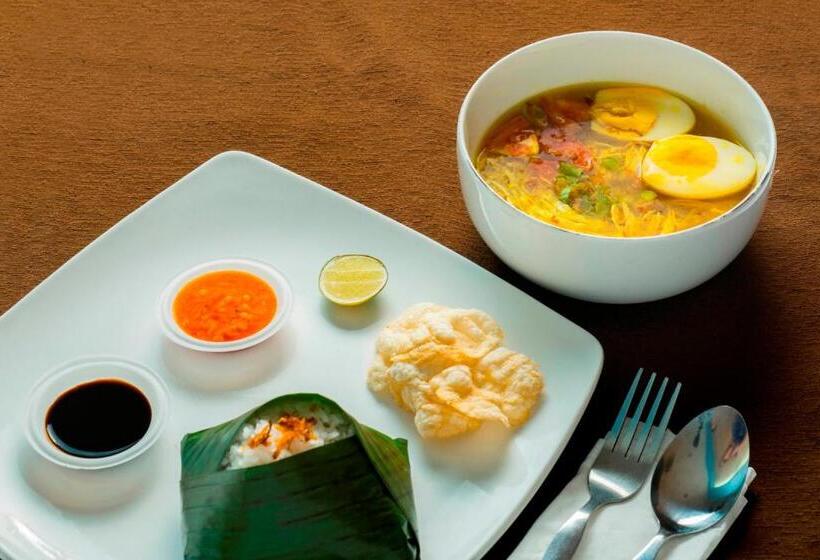 Отель 88 Mangga Besar Raya 120 Jakarta By Wh