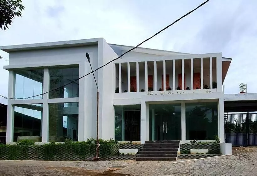 Отель Banjar Permai