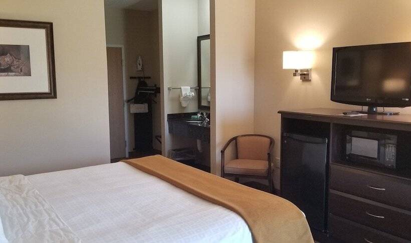 فندق Cobblestone Inn & Suites  Lake View