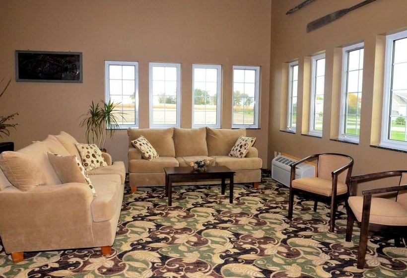 فندق Cobblestone Inn & Suites  Lake View