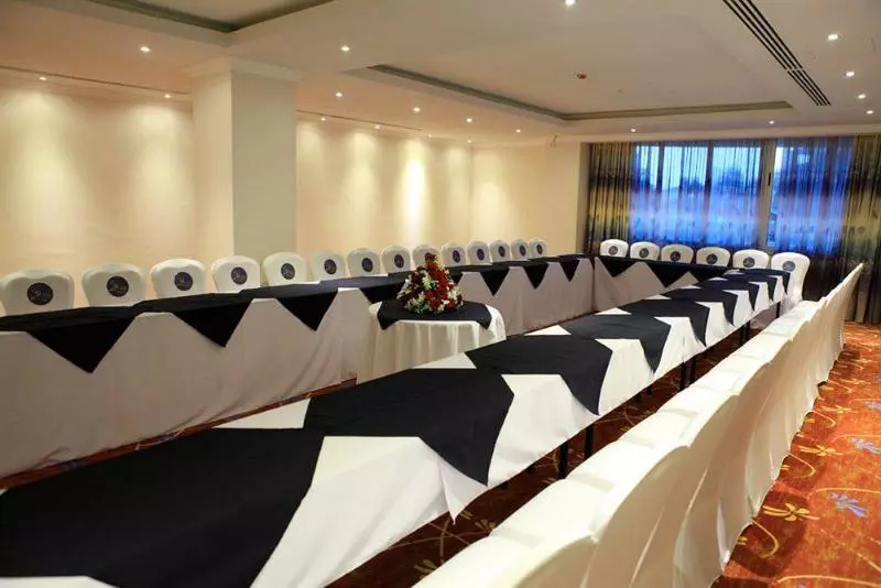 هتل Elilly International