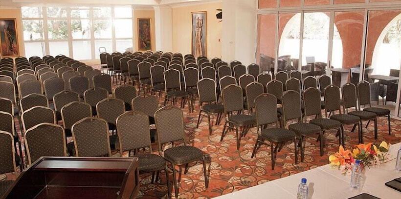 ホテル Golden Bean