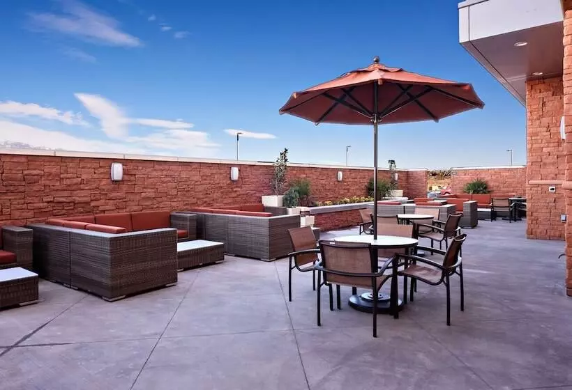 فندق Holiday Inn St. George Convention Center, An Ihg