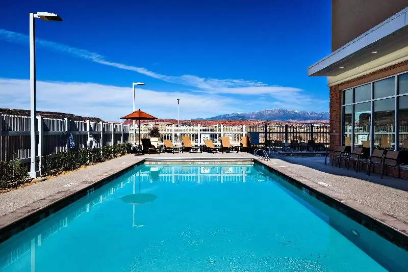 فندق Holiday Inn St. George Convention Center, An Ihg