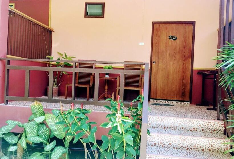 Отель Kantiang Oasis Resort & Spa