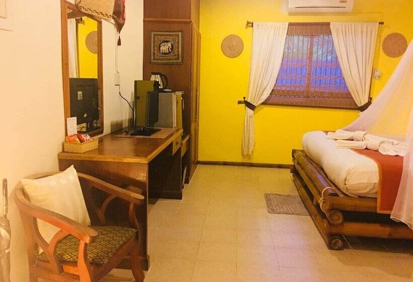 Отель Kantiang Oasis Resort & Spa