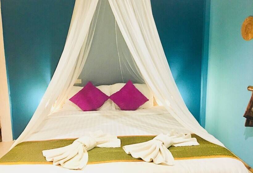 Отель Kantiang Oasis Resort & Spa