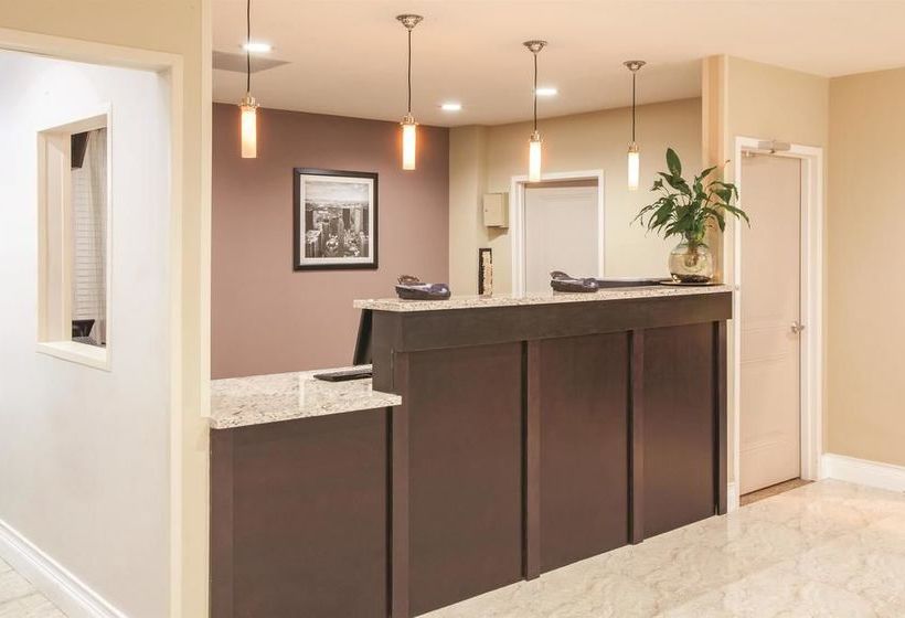 酒店 La Quinta Inn & Suites By Wyndham Far Rockaway