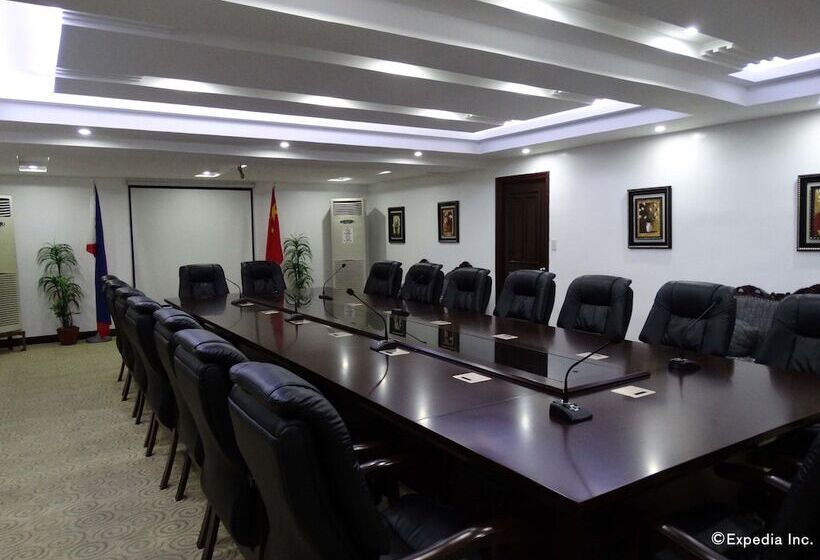 فندق Lido De Paris