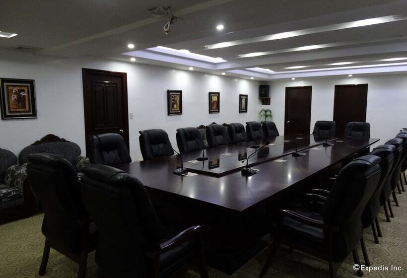 فندق Lido De Paris