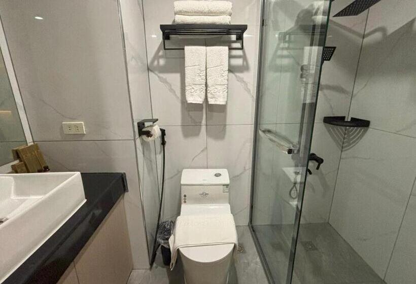 فندق Lido De Paris