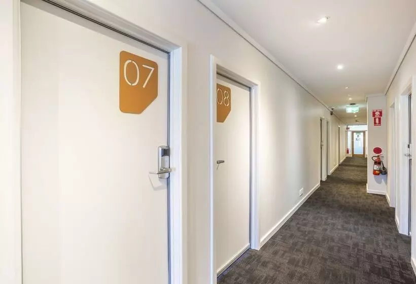 ホテル Nightcap At Rose & Crown