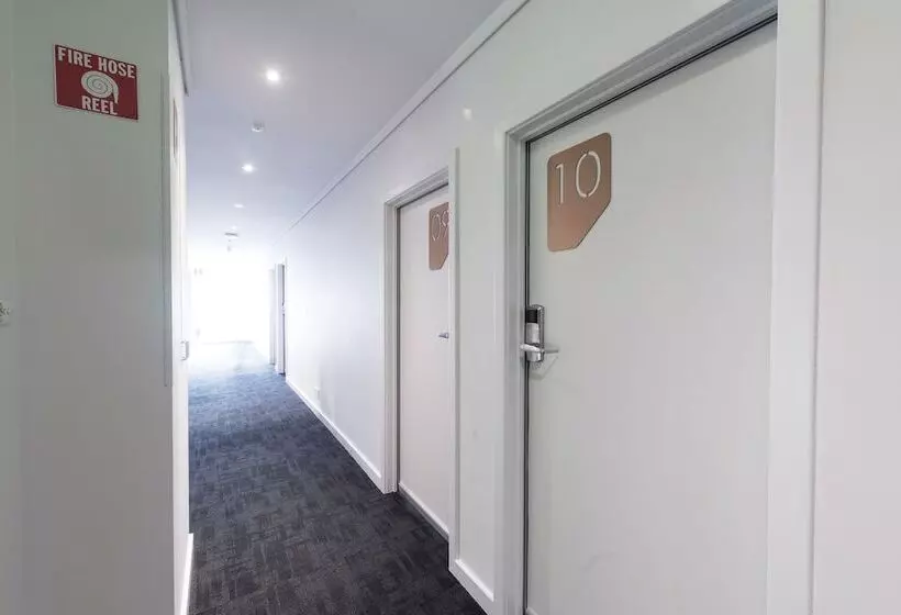 ホテル Nightcap At Rose & Crown