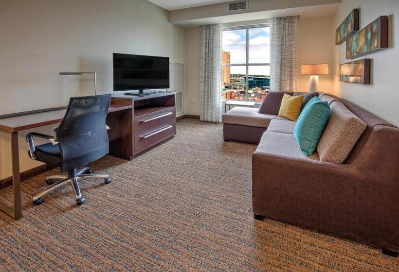 בית מלון כפרי Residence Inn By Marriott Kansas City Downtown/convention Center