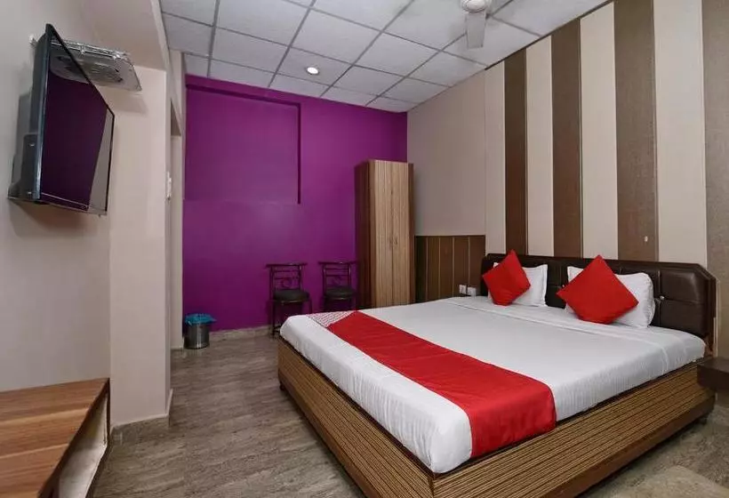 ホテル Zo Rooms Kashi Vishwanath Temple